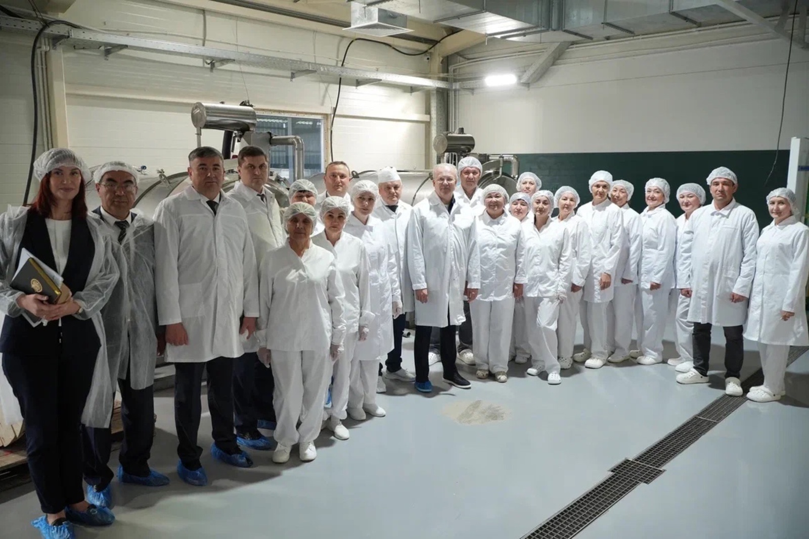 Премьер-министр Башкирии посетил компанию «Экопродукт» в Баймаке