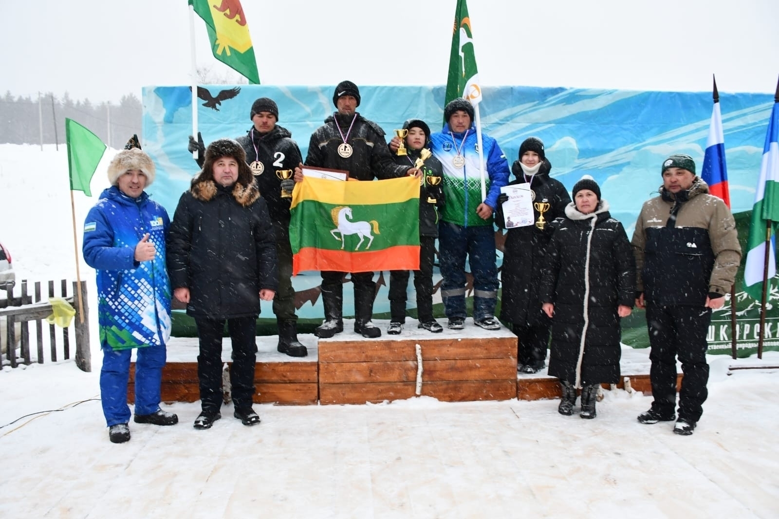 Баймакский спортсмен победил на турнире по борьбе на лошадях