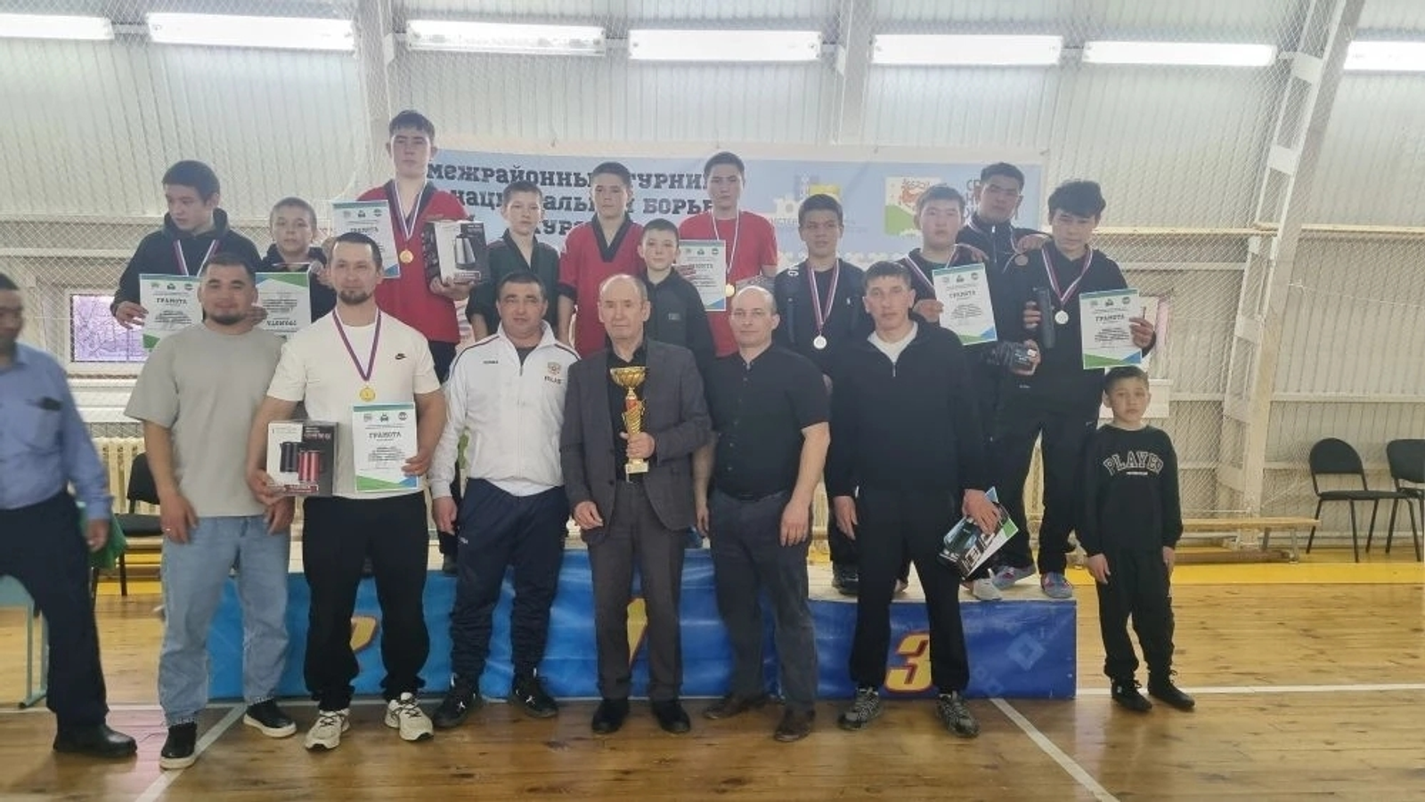 Баймакские борцы завоевали 7 золотых и 5 серебряных медалей