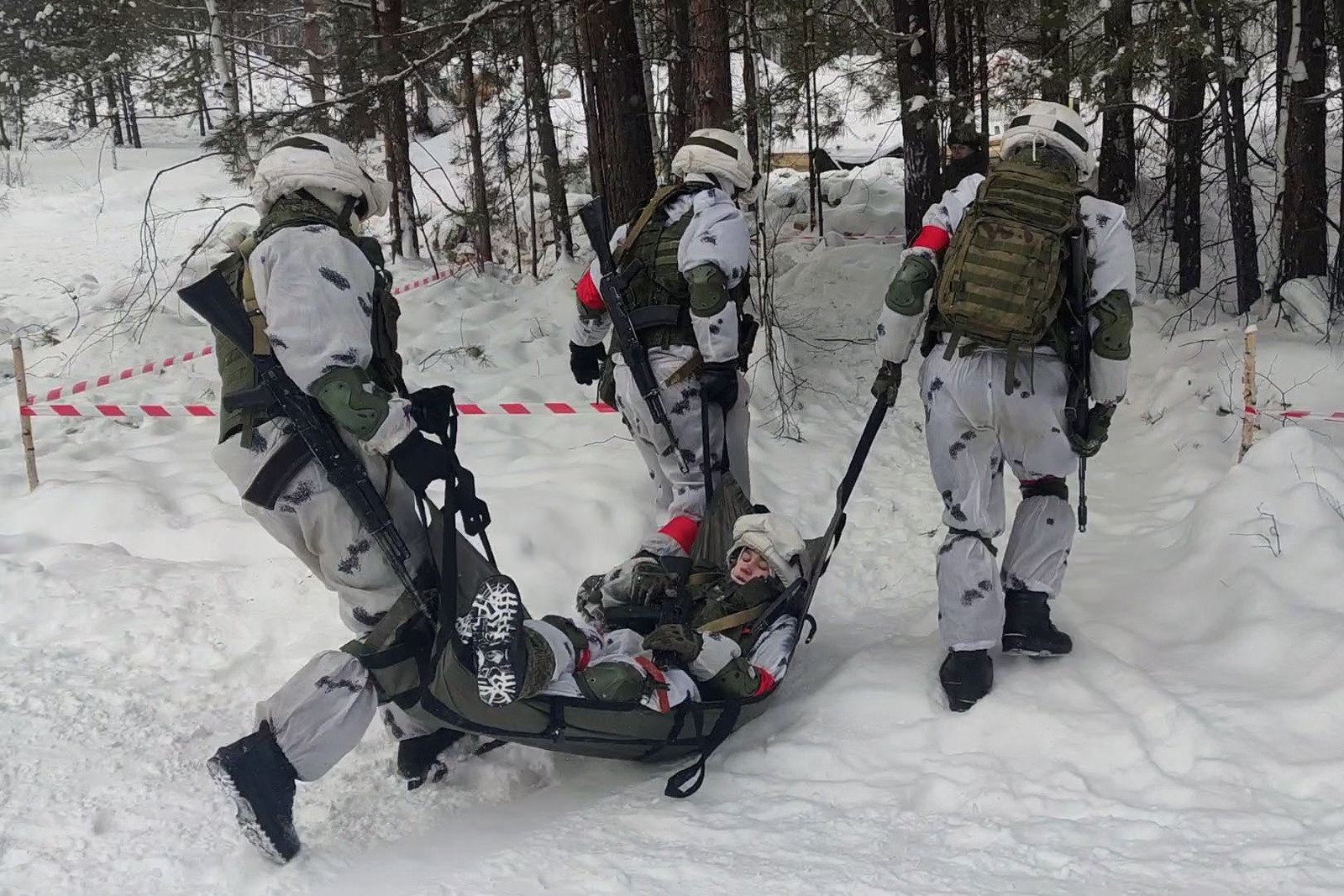 Контракт в мобилизационном резерве гарантирует выплаты и сохранение работы