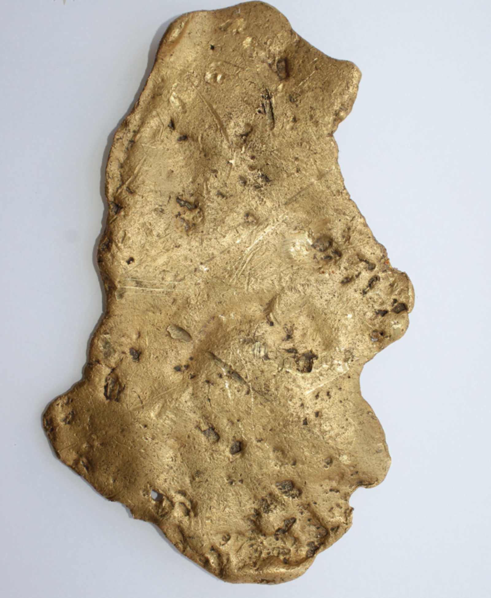 Как житель Башкирии нашел в поле огромный золотой самородок