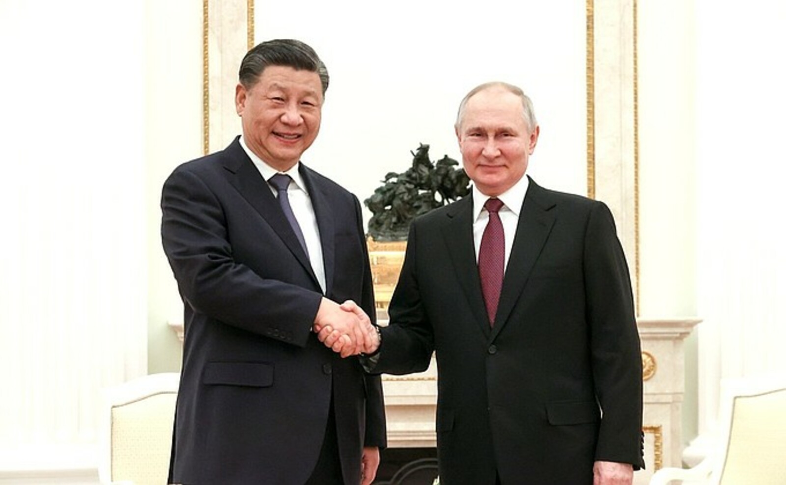 Путин встретился с Председателем КНР Си Цзиньпином