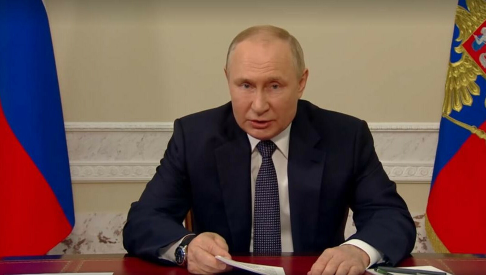 Путин заявил об отказе Украины вести переговоры и продолжении обстрелов территории России