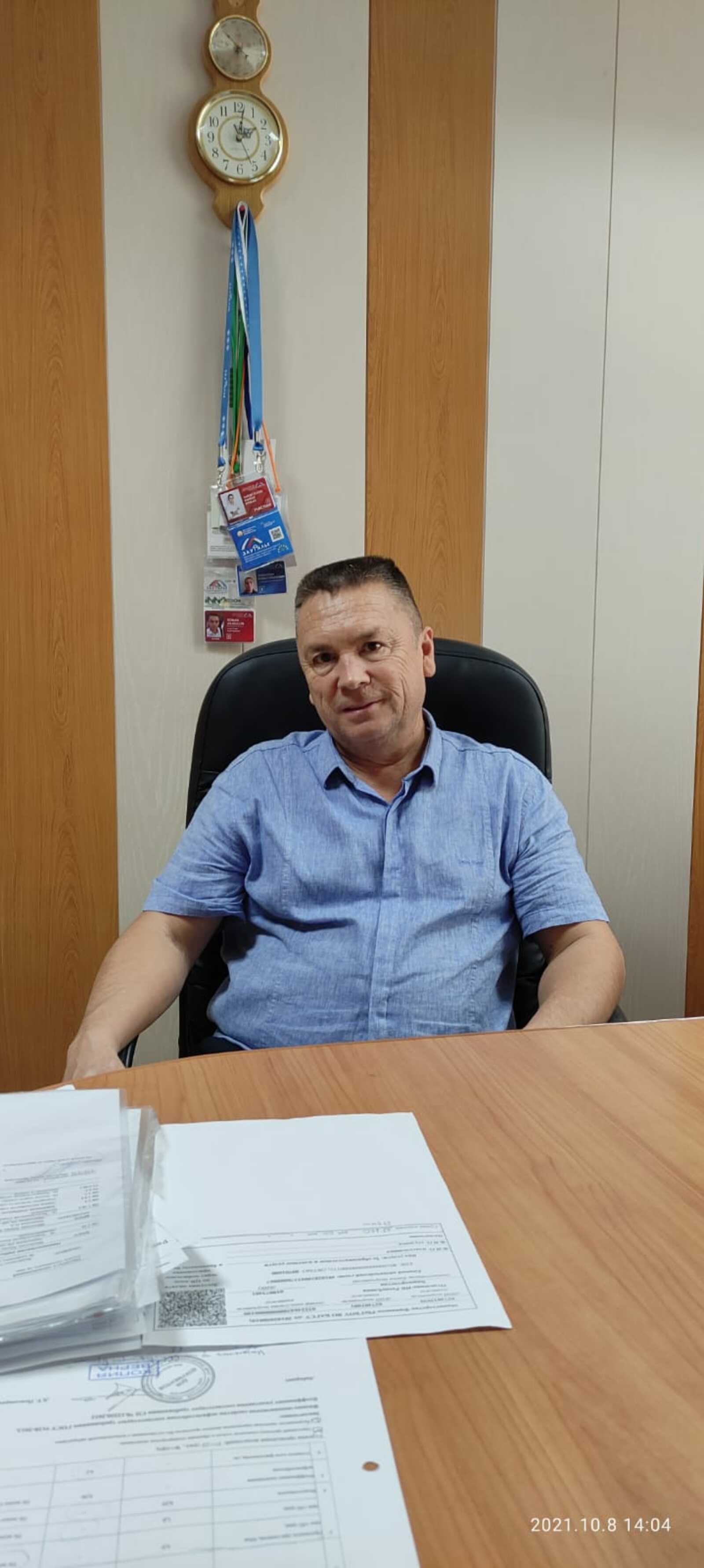 Директор ТЦ «Мегаполис» Ринат Зайдуллин призвал баймакцев соблюдать новые антиковидные меры и не медлить с вакцинацией