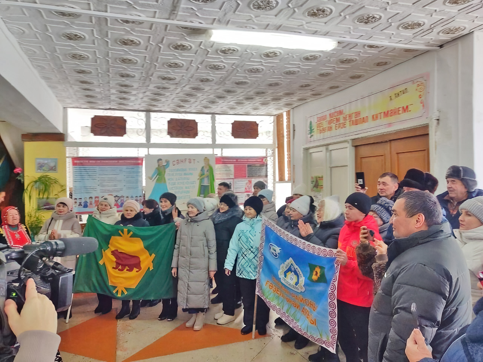 Бурзянские артисты покорили село Мерясово на конкурсе "Трезвое село"