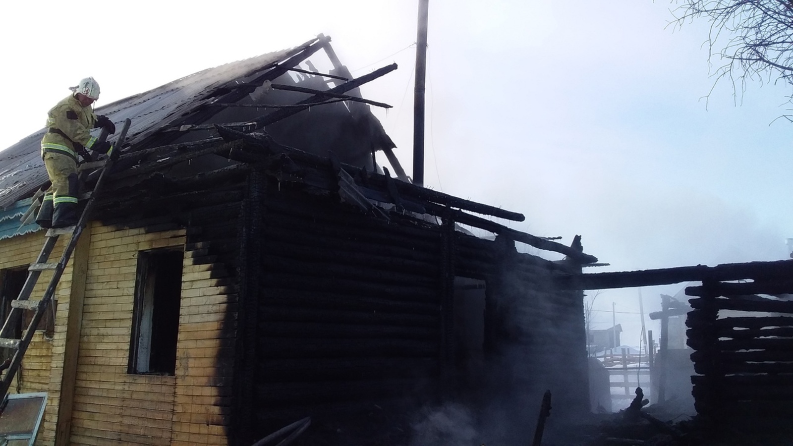 В Баймакском районе произошло 15 пожаров