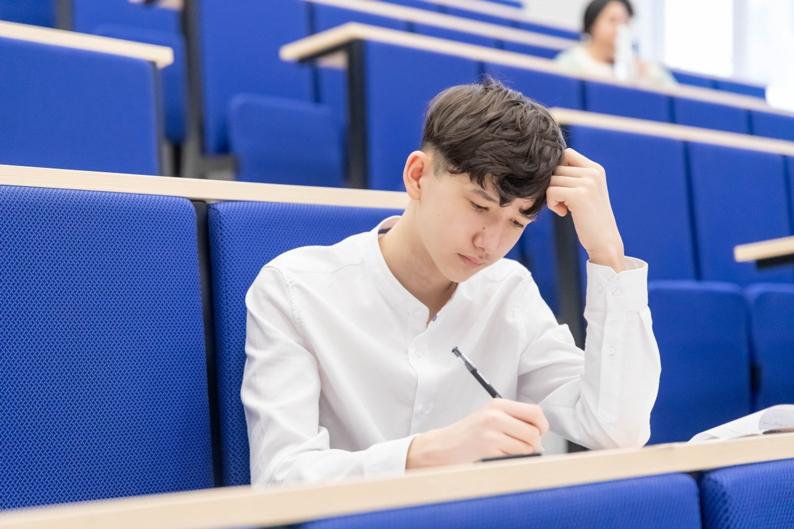 Акмуллинская олимпиада 2025: как получить +10 баллов к ЕГЭ