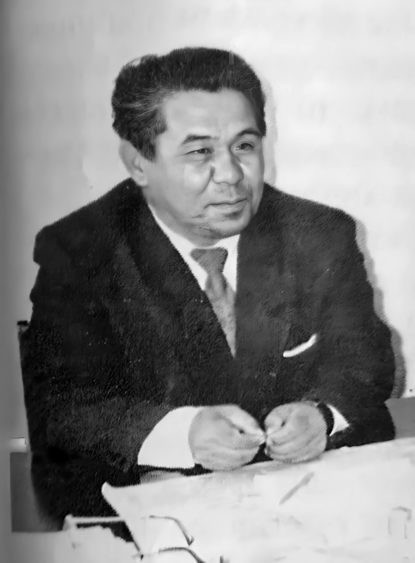 Посвятил себя малой родине