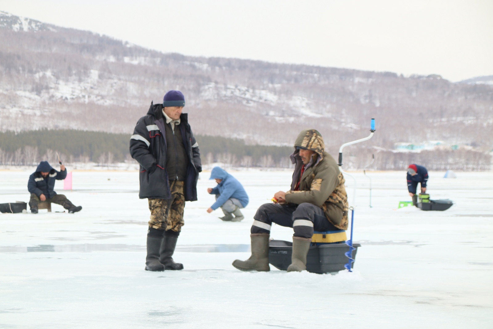 В Баймакском районе прошли соревнования по зимней рыбалке