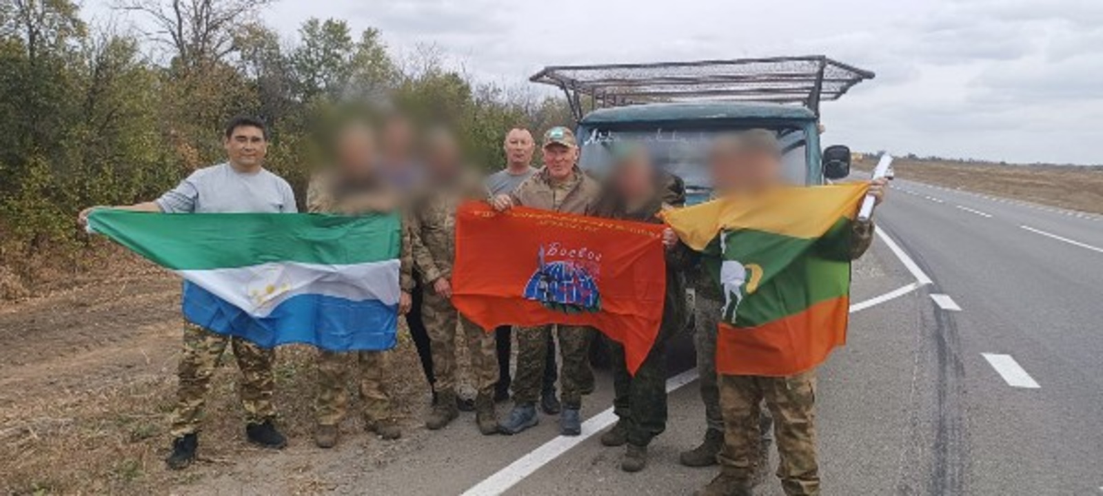 Глава Баймакского района лично доставил гуманитарный груз бойцам СВО