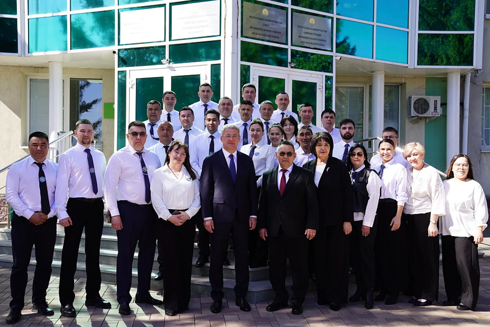 Глава Башкирии встретился с предпринимателями Абзелиловского района