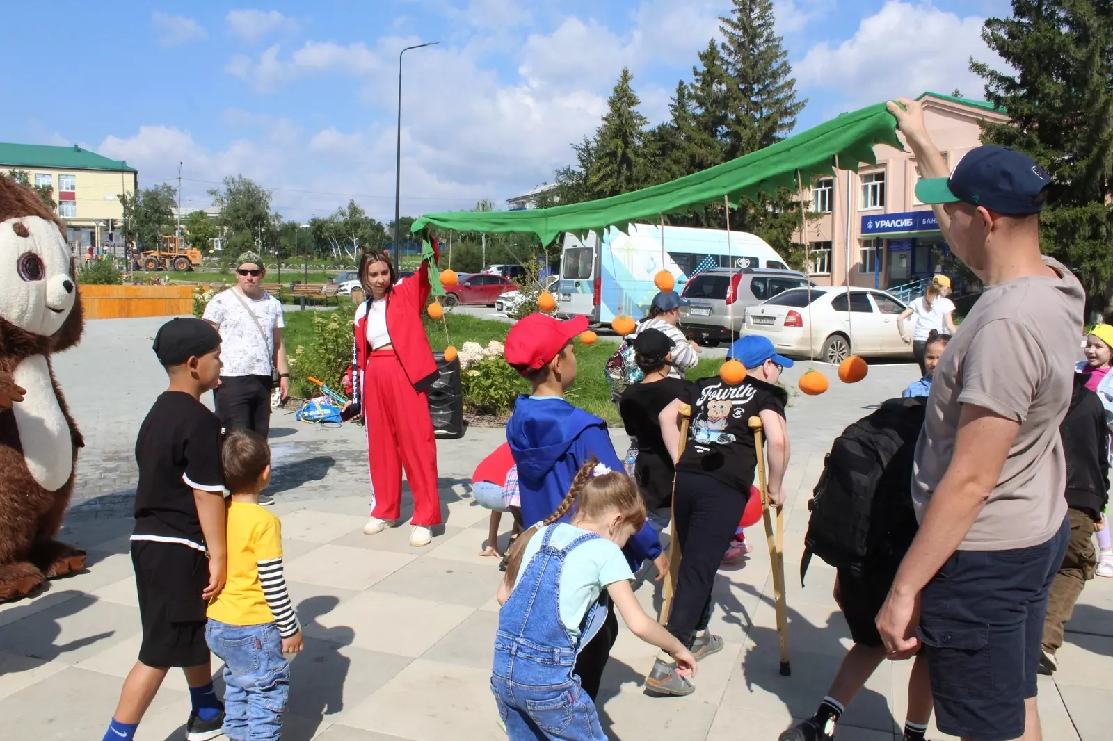 В Баймаке прошла акция "Шаромарафон добра"