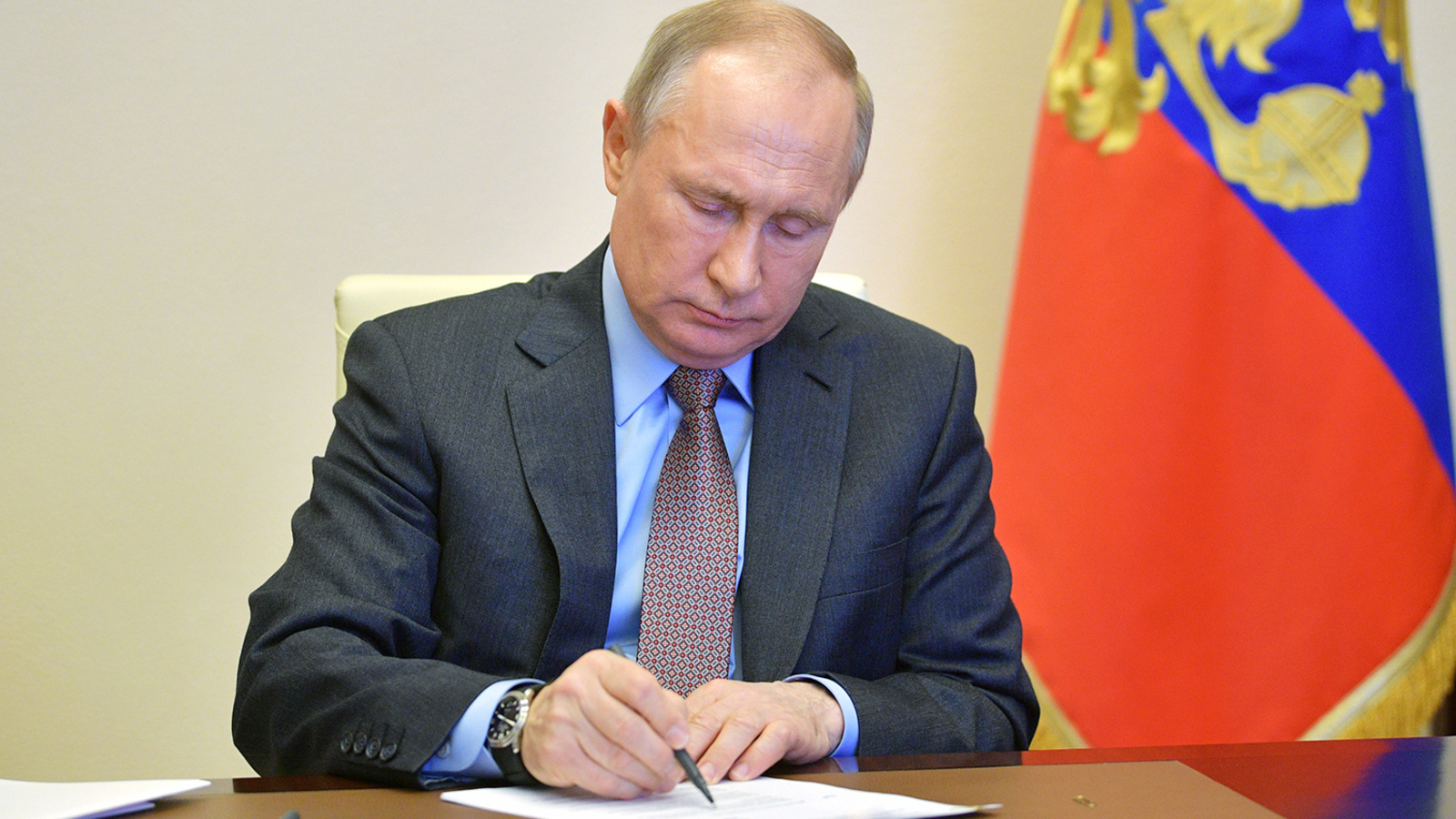 Путин подписал указ о призыве находящихся в запасе россиян на военные сборы в 2023 году